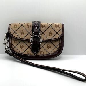 DOONEY & BOURKE Brown and Khaki Signature Canvas Wristlet